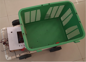 Carrinho de compras operado remotamente por joystick e smartphone