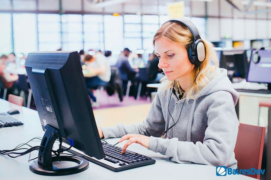 Maneiras de garantir a qualidade do código no desenvolvimento de software terceirizado