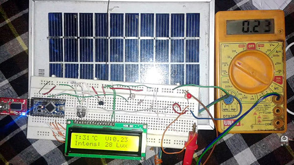Monitoramento dos parâmetros do painel solar usando Arduino