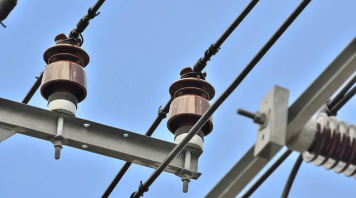 The role of PIN insulators