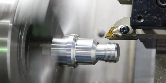 Velocidade de avanço e corte: qual a diferença na usinagem CNC