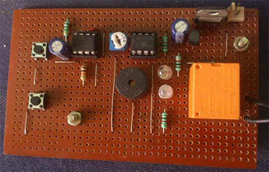 Economia de energia da caixa de ferro