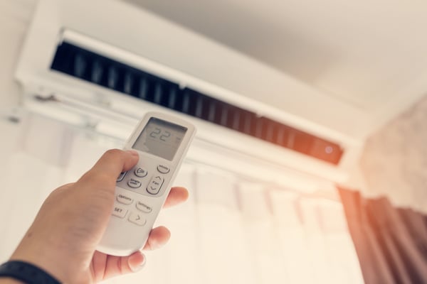 3 consejos para reducir costes en aire acondicionado antes de que llegue el verano 