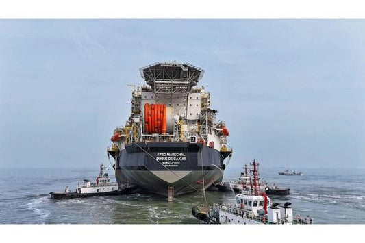 ABL em trabalho de reboque para viagem do FPSO Mero 3 ao Brasil