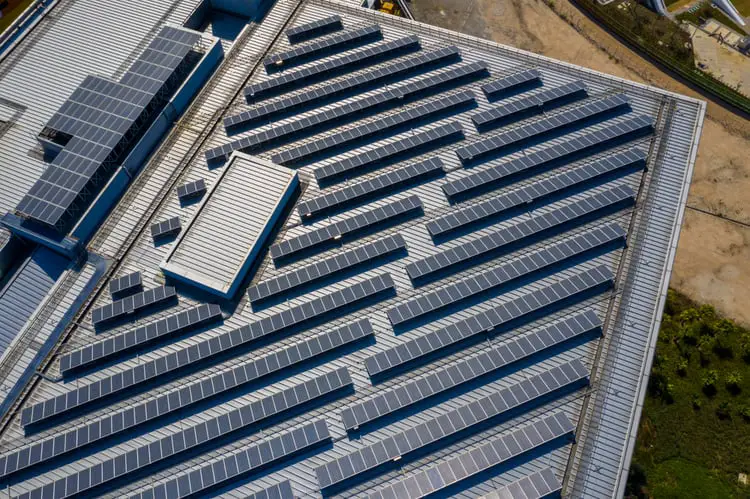 As 3 opções de medição de energia para energia solar fotovoltaica comercial