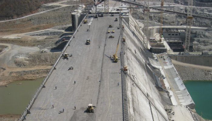 Concreto Massa – Aspectos de Projeto e Construção