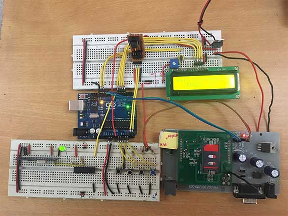 Estação de recarga de energia elétrica com medidor de energia pré-pago usando Arduino