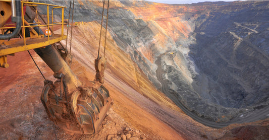 Estratégias das principais mineradoras divergem em meio à descarbonização – IEEFA - Compraco Distribuidor e Fabricante de Aços