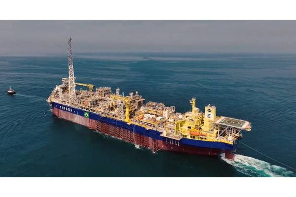 FPSO de Atlanta zarpa para o Brasil