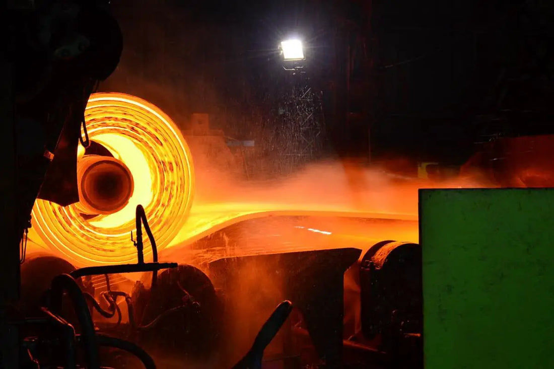 Laminação a Quente vs Laminação a Frio: Preenchendo a lacuna de 1250°C no processamento de metal - Compraco Distribuidor e Fabricante de Aços