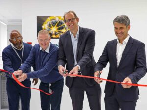Infineon abre laboratório para eletrônica quântica e IA de potência