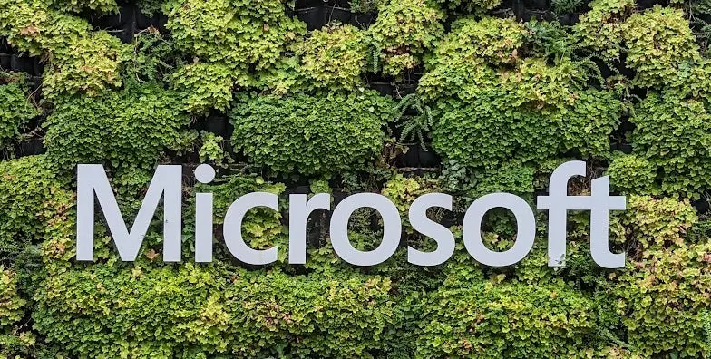 Microsoft assina acordo para capturar e armazenar carbono em concreto reciclado com a startup Neustark