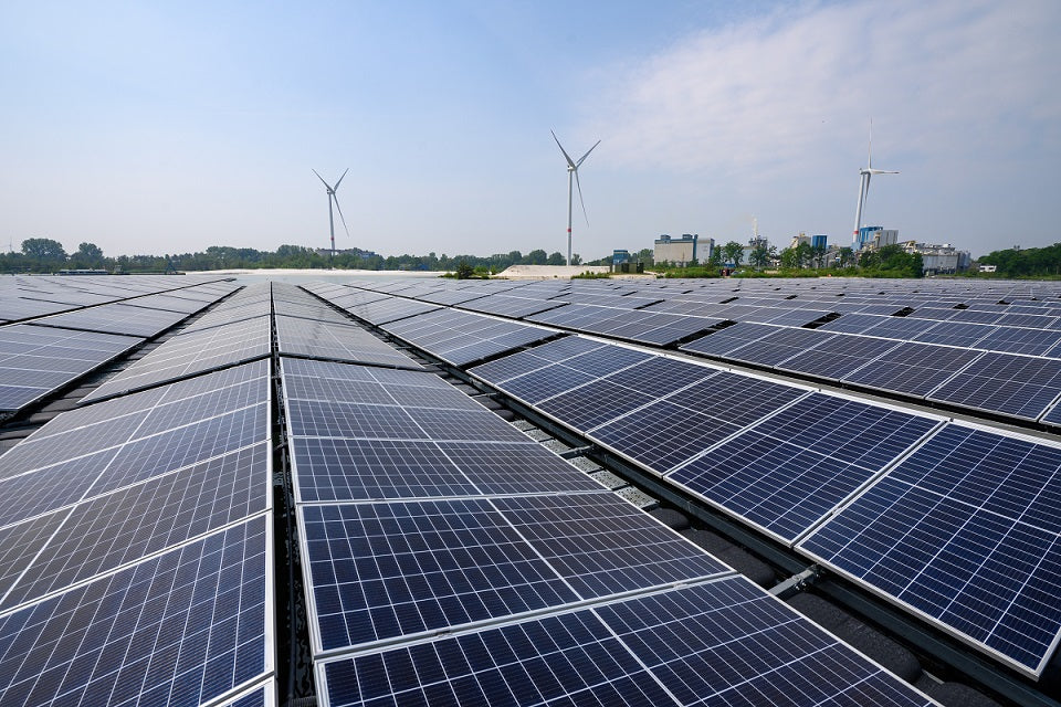 O investimento em energia limpa aumenta para US$ 1,8 trilhão em 2023 – mas ainda não está no caminho certo para atingir o zero líquido: BloombergNEF - Compraco Distribuidor e Fabricante de Aços