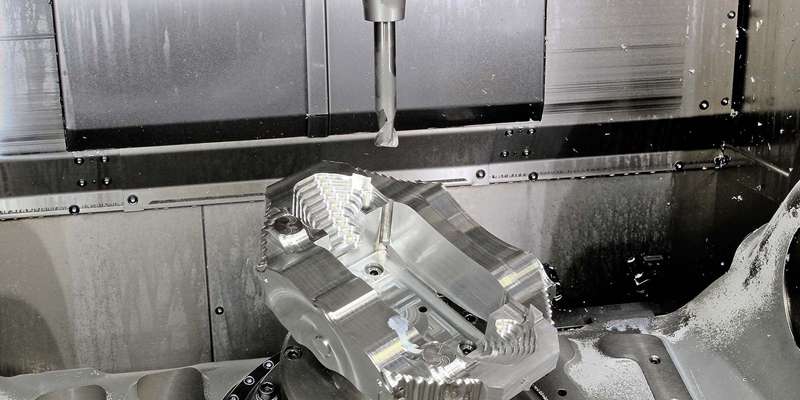 O que é Usinagem CNC: Processos, Operações e Benefícios
