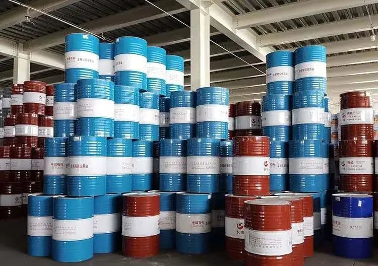 Óleo lubrificante 101: o básico que você precisa saber - Compraco Distribuidor e Fabricante de Aços