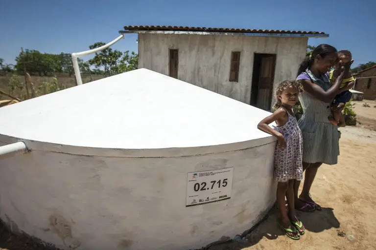 Programa Cisternas: Impacto positivo na Saúde Infantil do Semiárido Brasileiro