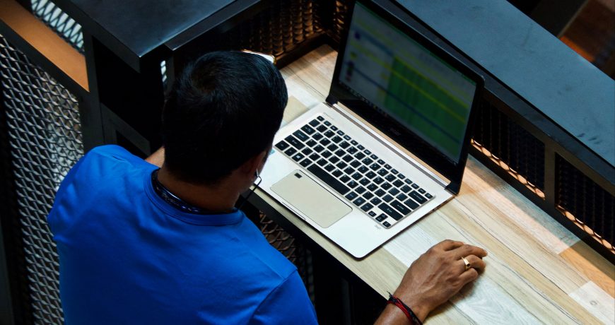 Planejamento de estoque: melhor Excel ou software?