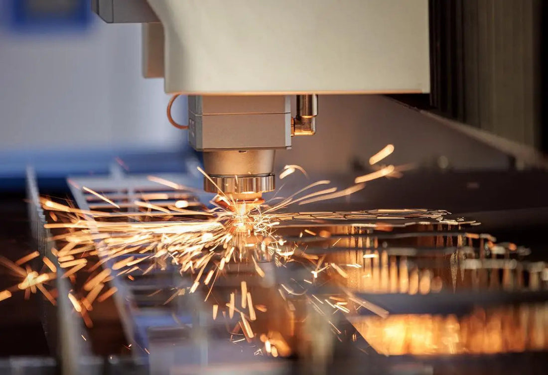 Potência do cortador a laser: como selecionar a potência do laser? - Compraco Distribuidor e Fabricante de Aços
