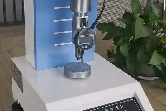 Teste de dureza de aço inoxidável: padrões e técnicas - Compraco Distribuidor e Fabricante de Aços