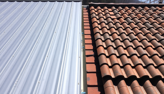 Telhados de Zinco vs. Telhados de Cerâmica: Qual é a melhor opção para sua Casa?