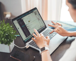 TI e Chicony Power fazem parceria em tecnologia GaN para laptops