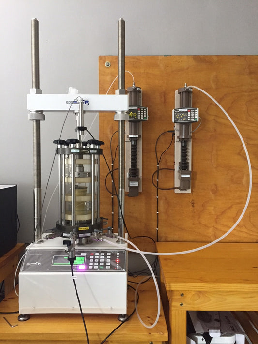 Teste triaxial |  Visão geral detalhada