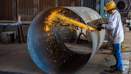 Empresas metalúrgicas lutam para encontrar funcionários qualificados - Compraco Distribuidor e Fabricante de Aços